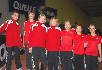 v.l. Simon Matthiesen, Jonas Lehner, Anna Edenharter, Jana Hirzinger, Daniela Gantschir, Natalie S&uuml;&szlig;, Magdalena Herbst