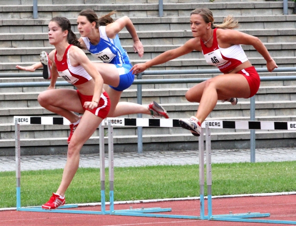 113 Antonia Lipp (DJK SB Regensburg), 107 Ines Gro� und Franziska N��ner (beide LAG Schwandorf)