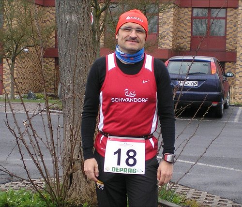 Peter Habermeier bei der 10 km Straßenlauf-Oberpfalzmeisterschaft
