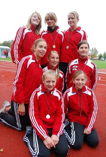 M&auml;dchen-Staffeln der LAG Schwandorf